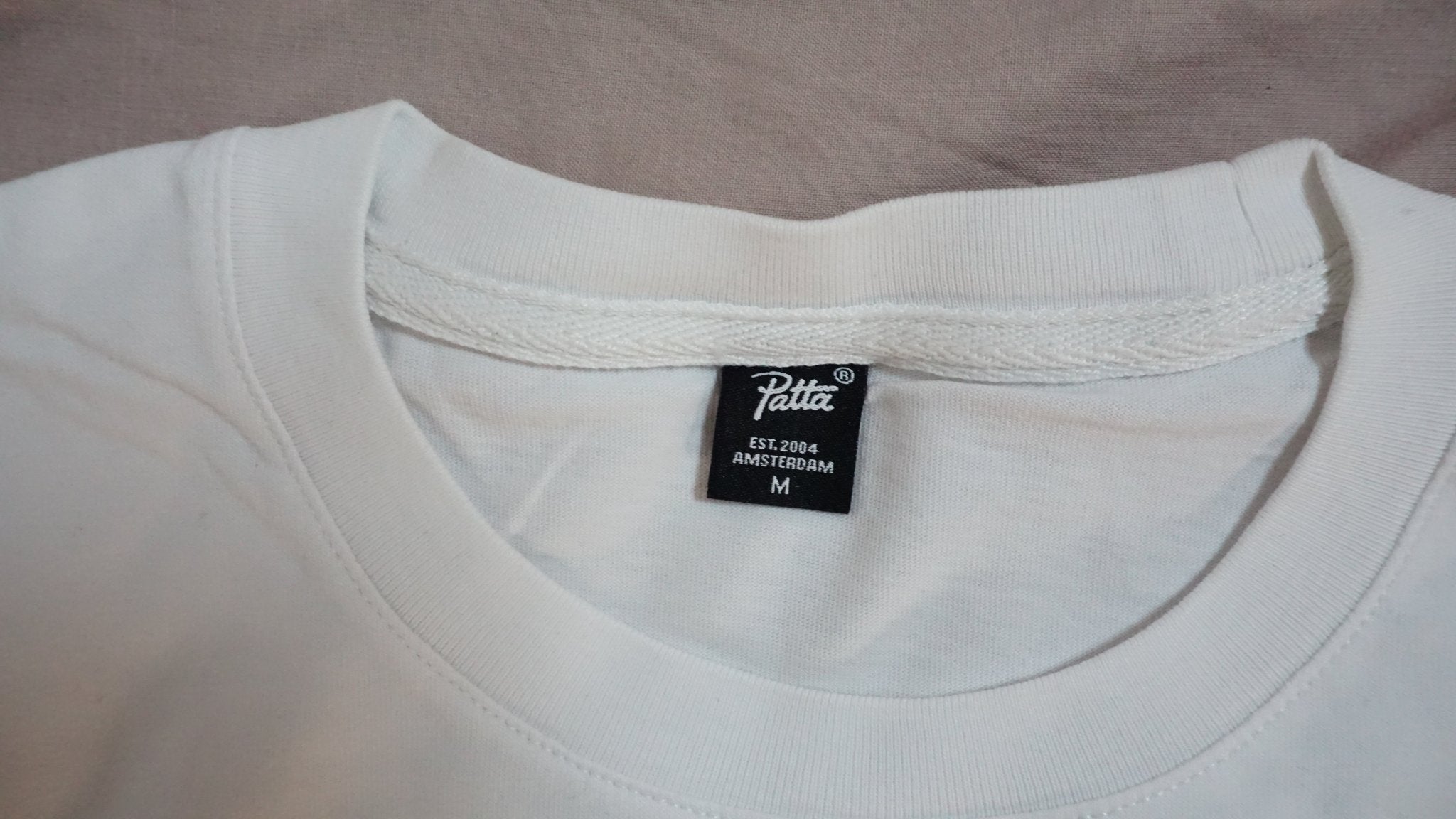 Camiseta Patta manga corta - CONEJO BLANCO VINTAGE